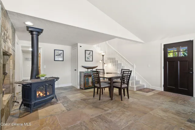 $1,395,000 | 758 Meadowood Road, Sandpoint, ID 83864