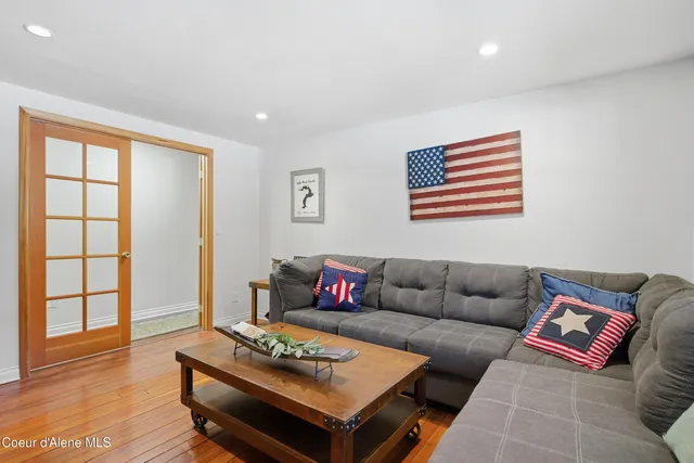 $1,395,000 | 758 Meadowood Road, Sandpoint, ID 83864