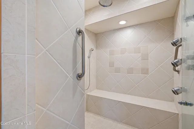 $1,395,000 | 758 Meadowood Road, Sandpoint, ID 83864