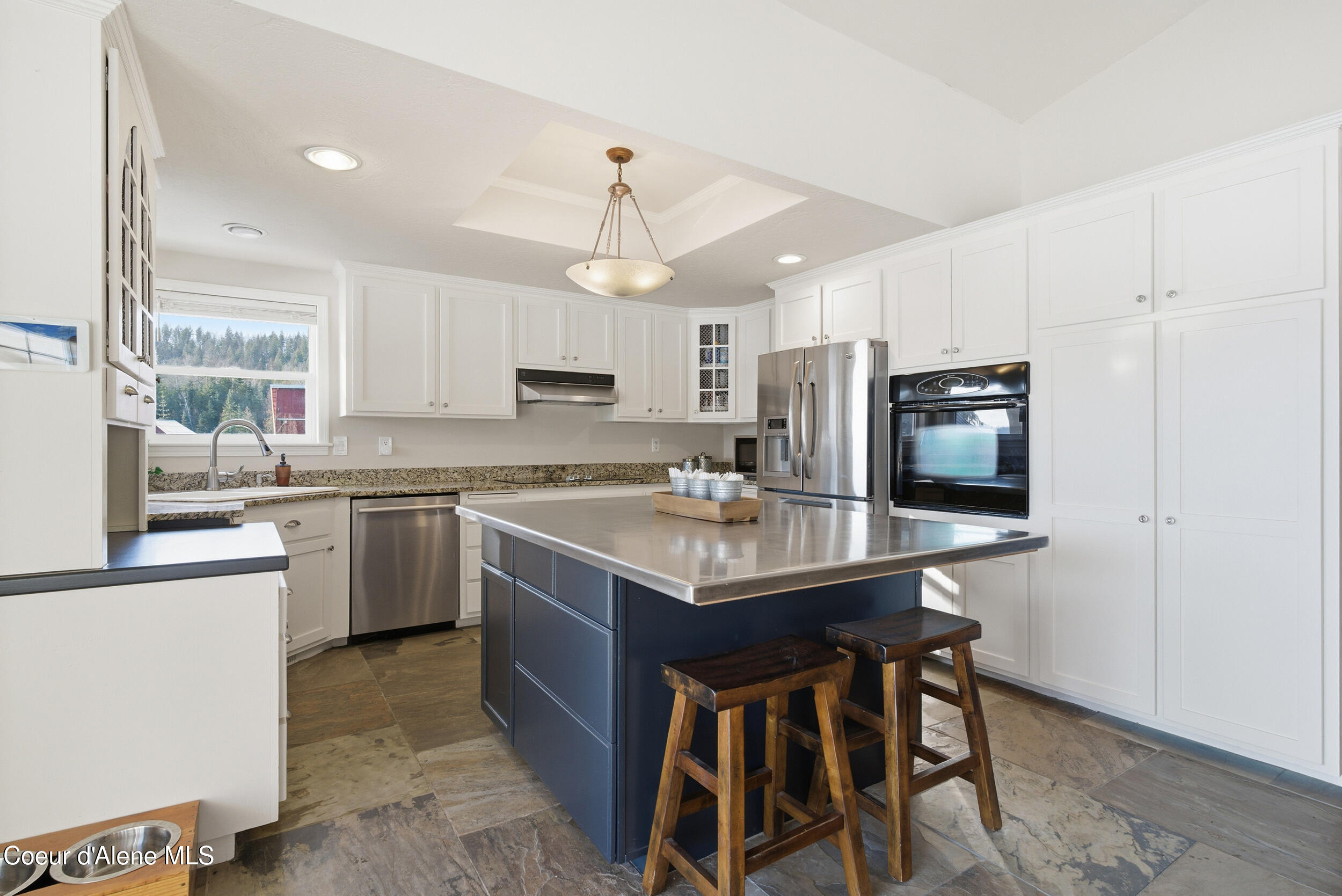 758 Meadowood Road Sandpoint, ID 83864 - Photo 2 of 73 758 Meadowood Rd. Sandpoint