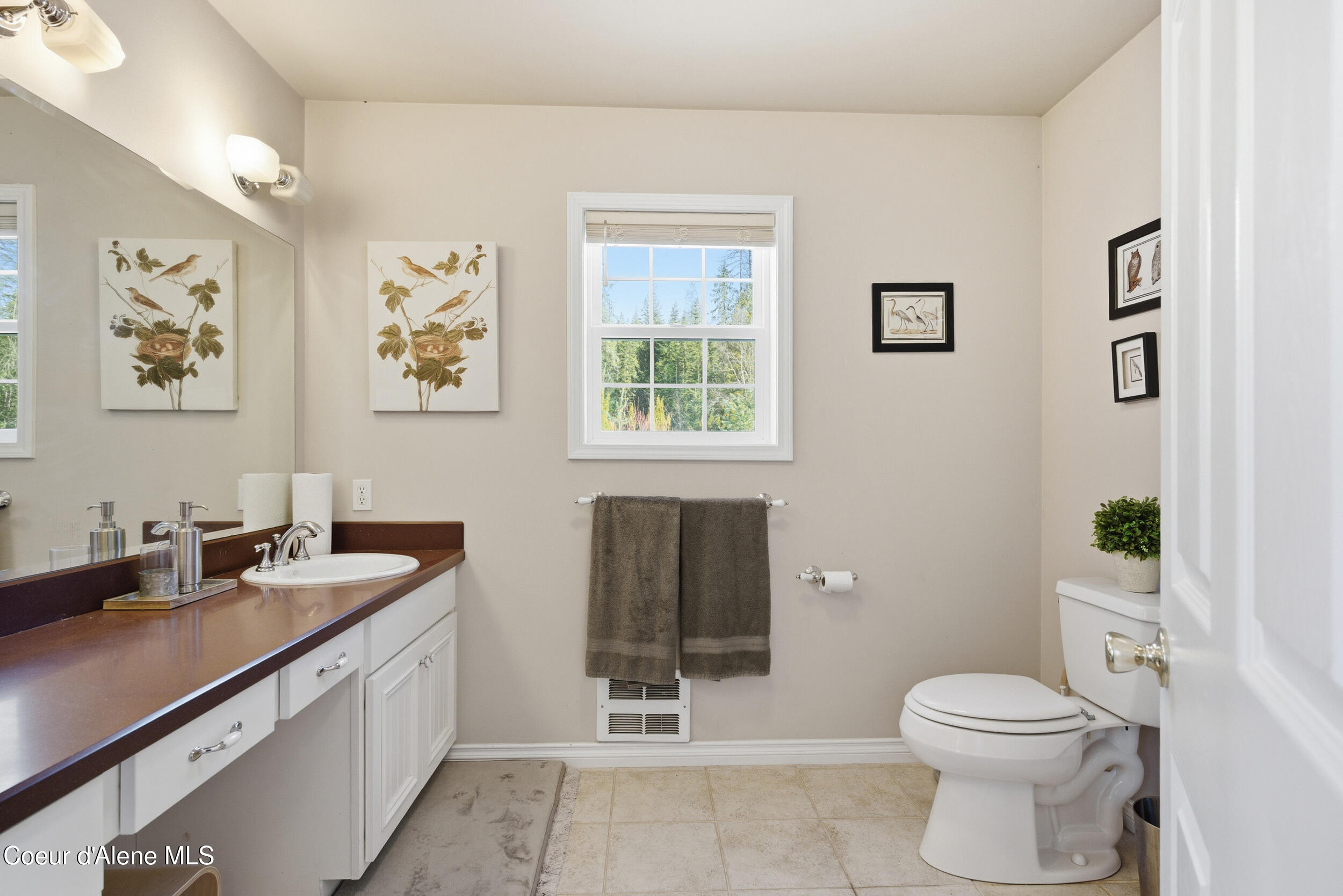 758 Meadowood Road Sandpoint, ID 83864 - Photo 25 of 73 758 Meadowood Rd. Sandpoint