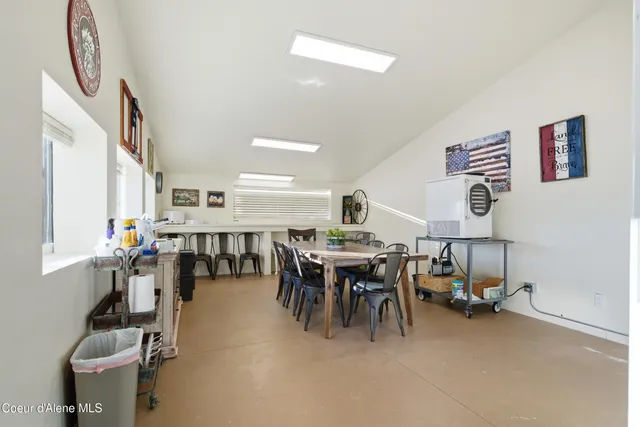 $1,395,000 | 758 Meadowood Road, Sandpoint, ID 83864