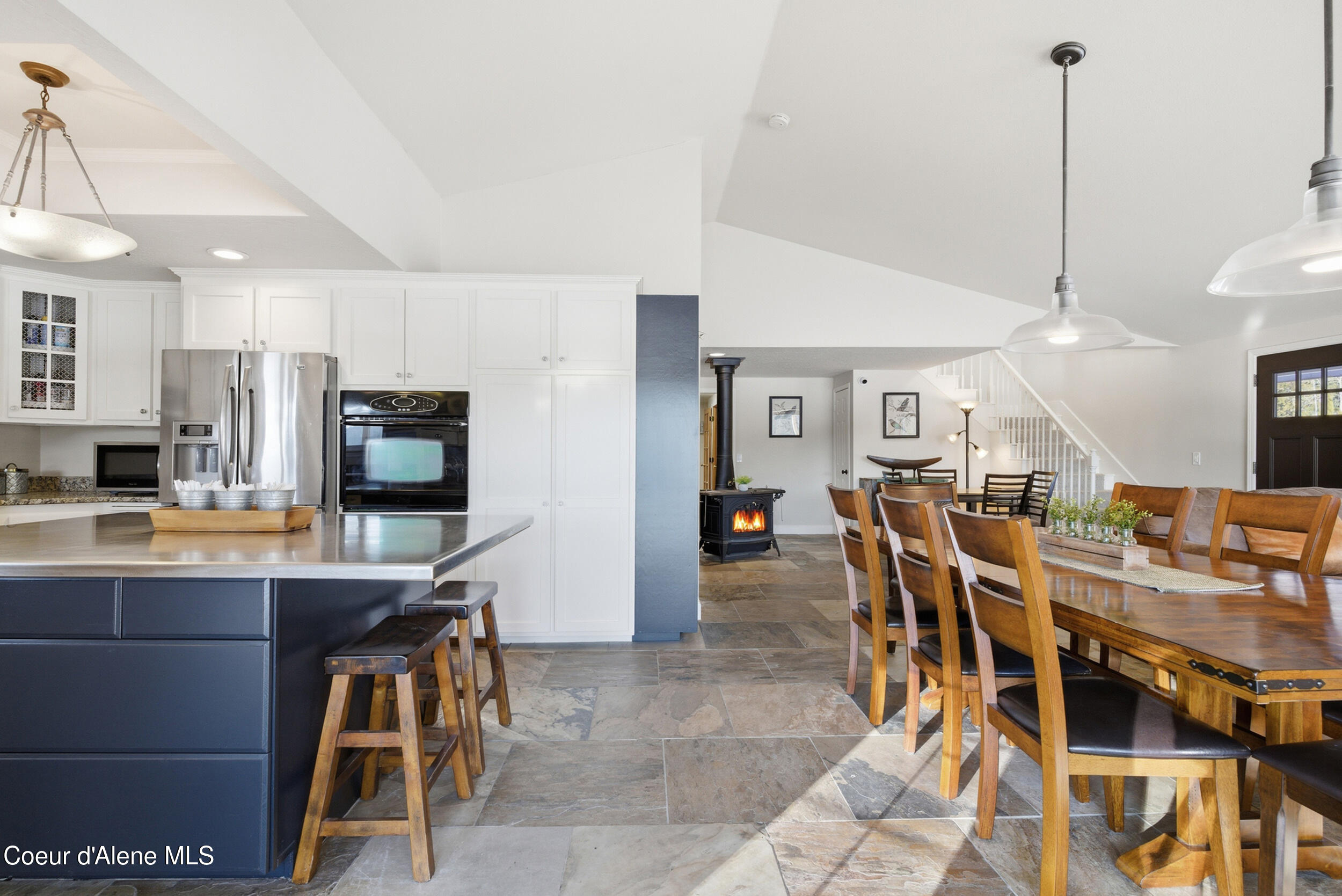 758 Meadowood Road Sandpoint, ID 83864 - Photo 5 of 73 758 Meadowood Rd. Sandpoint