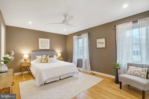 $595,000 | 7005 Leestone Street, Springfield, VA 22151