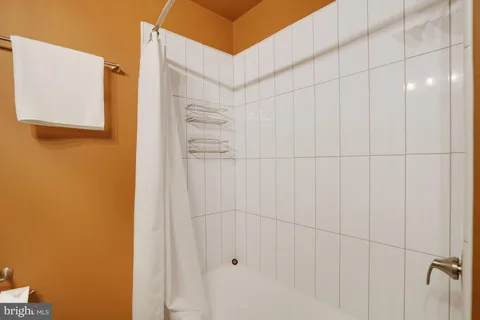 $595,000 | 7005 Leestone Street, Springfield, VA 22151