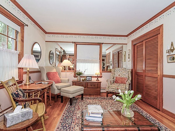 271 Prospect Hill Road Waltham, MA 02451 - Photo 7 of 23 Gallery Image 7