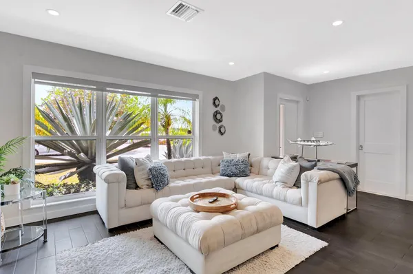 $9,900 | 855 Berkley Street, Boca Raton, FL 33487