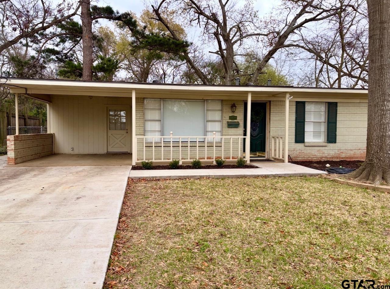 2916 Crestview Avenue Tyler, TX 75701 - Photo 2 of 16