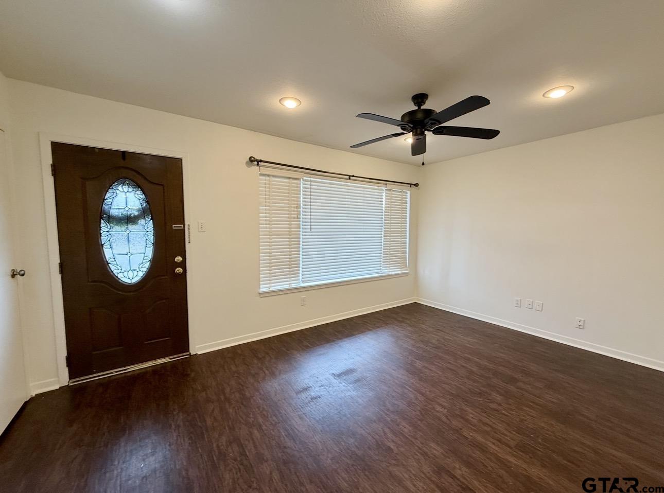2916 Crestview Avenue Tyler, TX 75701 - Photo 4 of 16