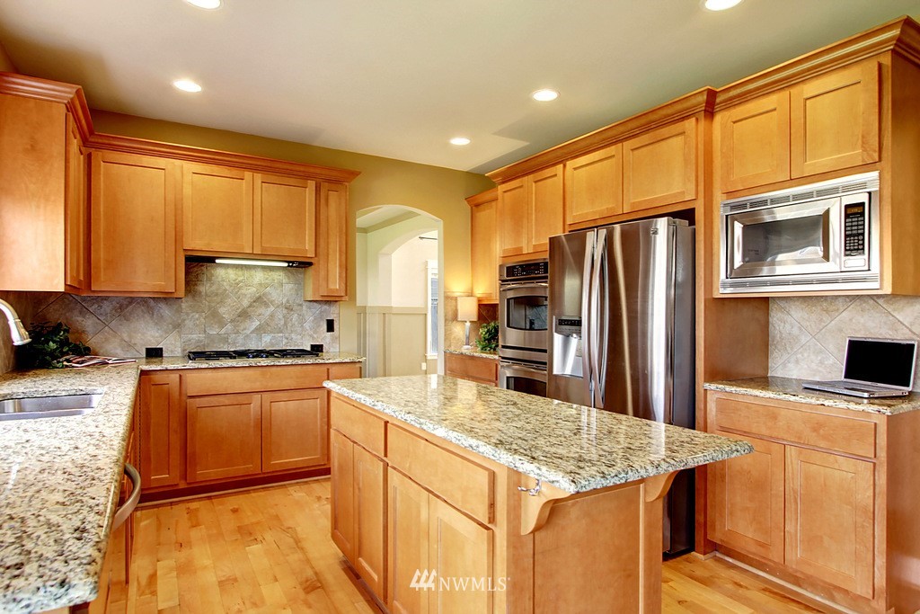 4415 216th Place Southeast Bothell, WA 98021 - Photo 6 of 20