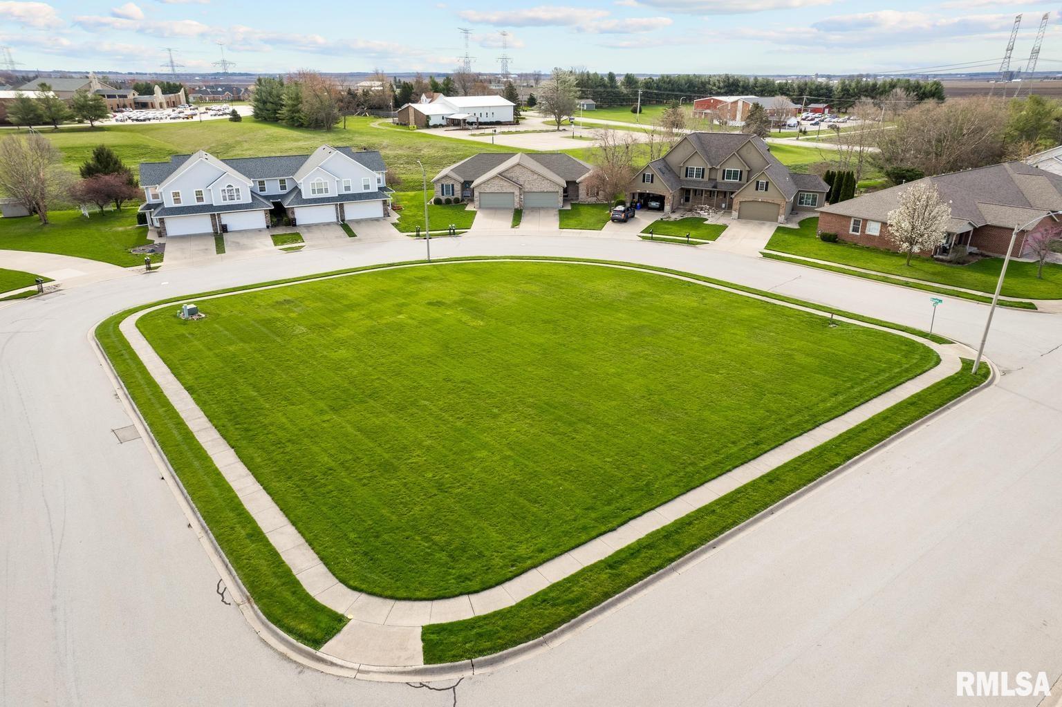 Robin Avenue Morton, IL 61550 - Photo 1 of 7