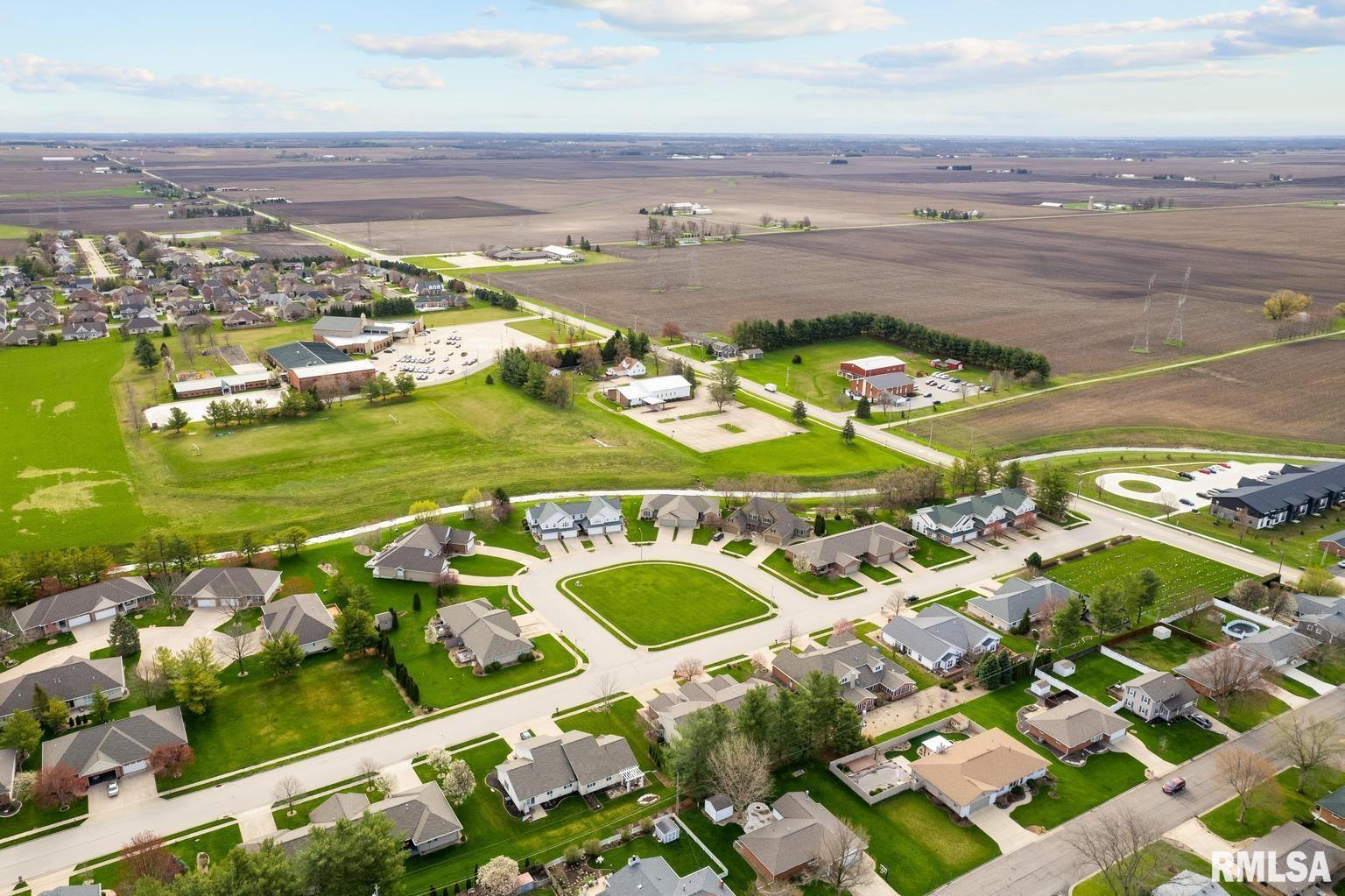 Robin Avenue Morton, IL 61550 - Photo 5 of 7