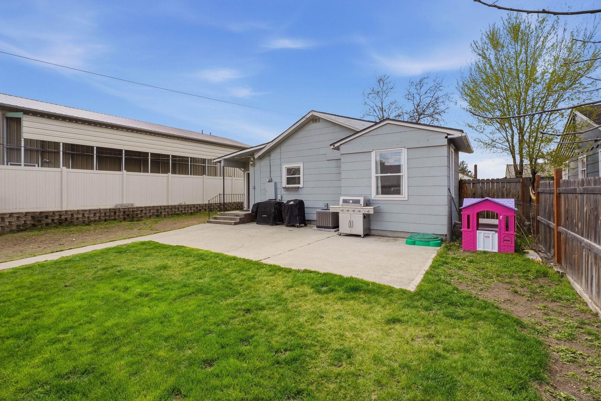 4224 North Maple Street Spokane, WA 99205 - Photo 28 of 38