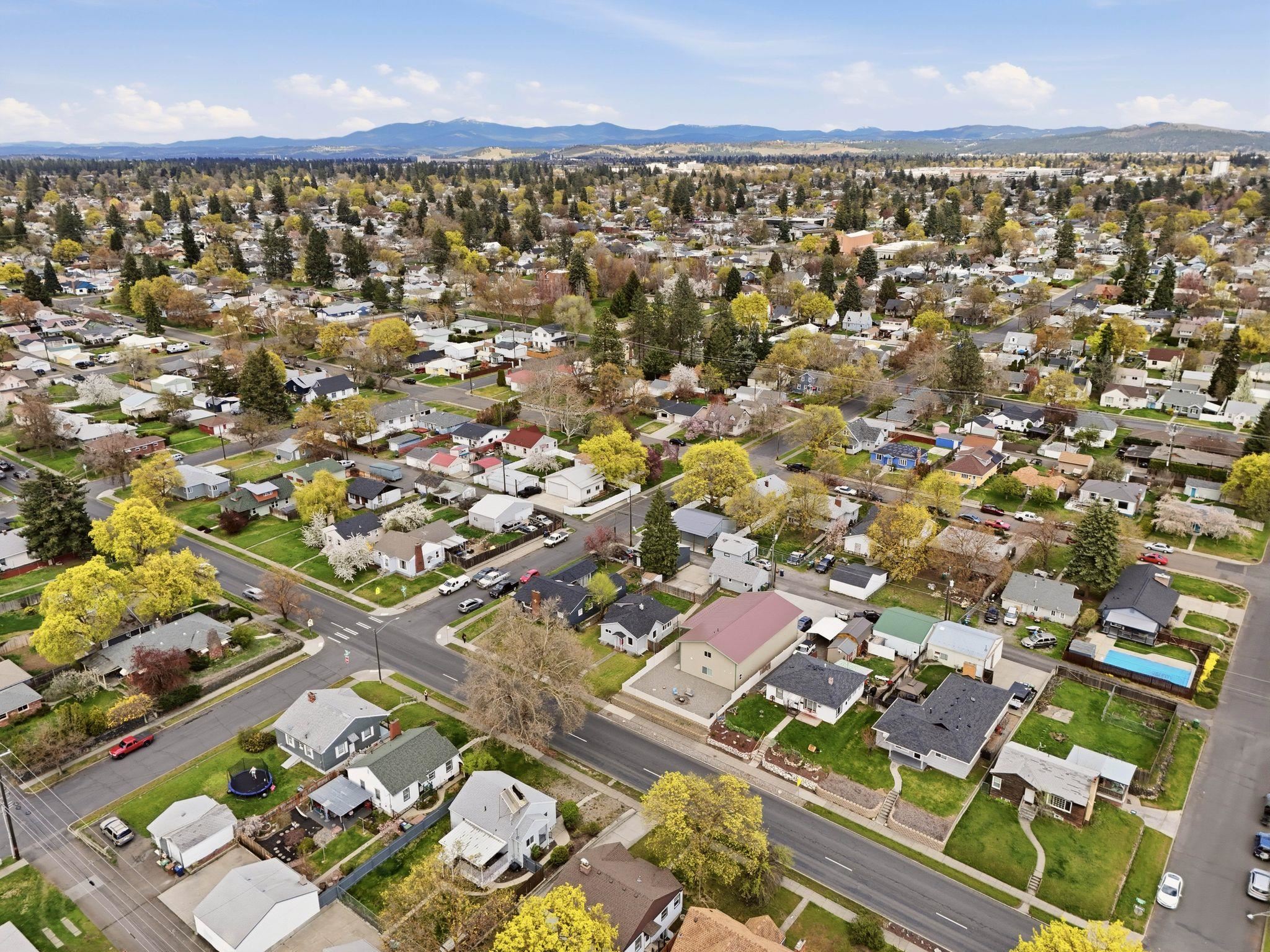 4224 North Maple Street Spokane, WA 99205 - Photo 31 of 38