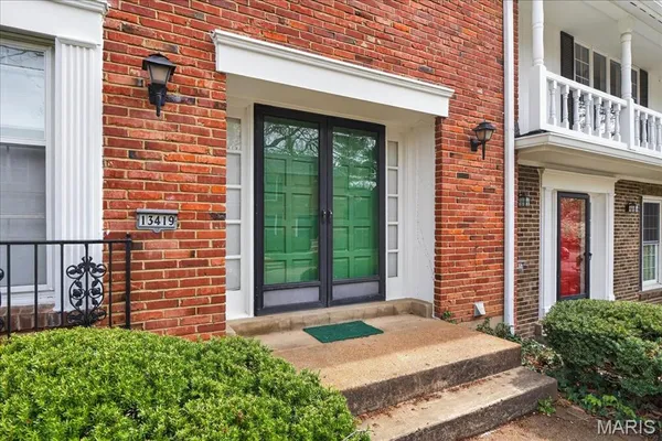 $259,000 | 13419 Forestlac Drive, Chesterfield, MO 63141