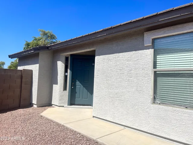 $1,675 | 24911 West Dove Run Drive, Buckeye, AZ 85326