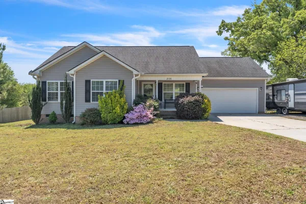 $290,000 | 206 Destiny Drive, Gray Court, SC 29645