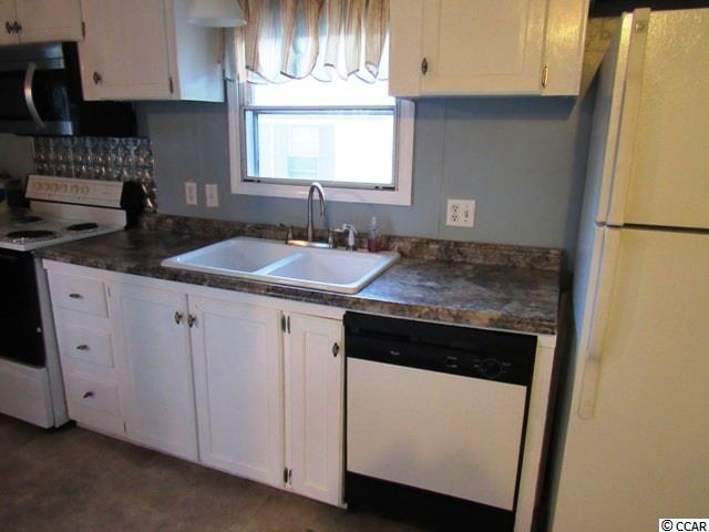 57 Saxon Court Murrells Inlet, SC 29576 - Photo 12 of 28