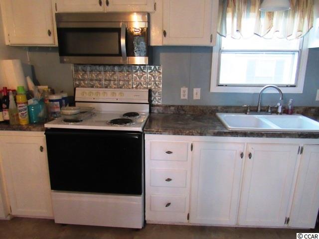 57 Saxon Court Murrells Inlet, SC 29576 - Photo 8 of 28