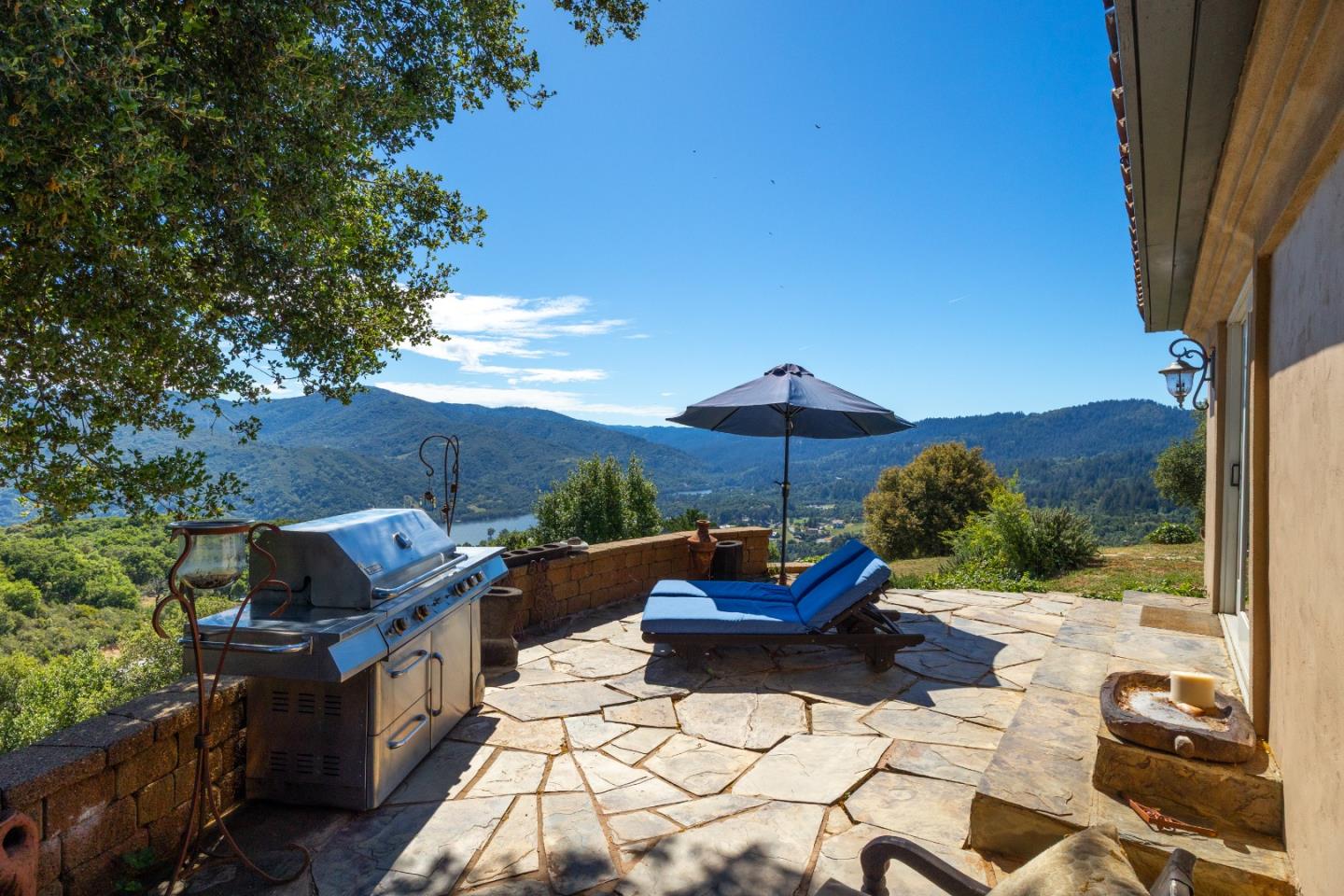 19375 Montevina Road Los Gatos, CA 95033 - Photo 23 of 36