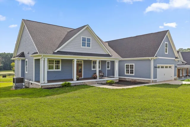 $735,000 | 140 Portside Way, Jasper, TN 37347