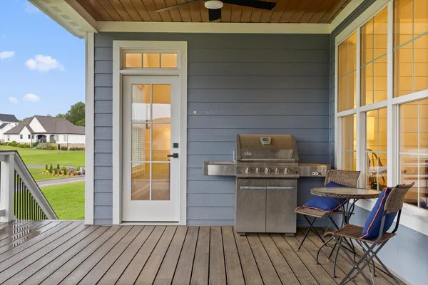 $735,000 | 140 Portside Way, Jasper, TN 37347