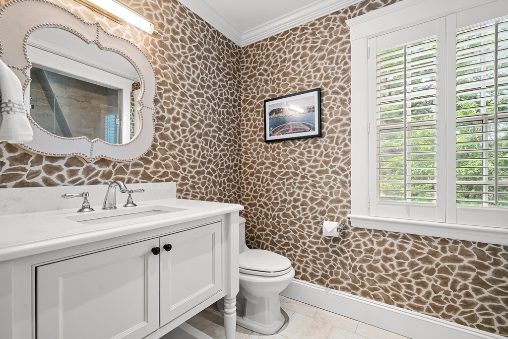 24 Cleveland Road Needham, MA 02492 - Photo 14 of 31