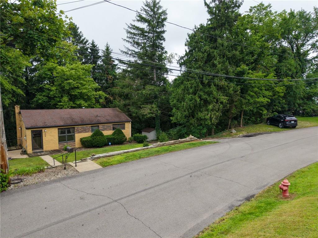 77 Bellview Circle McKees Rocks, PA 15136 - Photo 2 of 44 Gallery Image 2