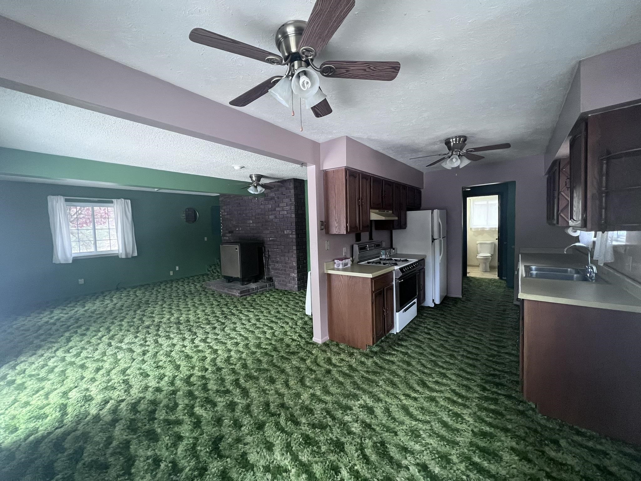 11424 Stephan Bridge Road Roscommon, MI 48653 - Photo 16 of 40 1940488-15db0da6-44aa-45f0-9897-e973cc05d780.JPG