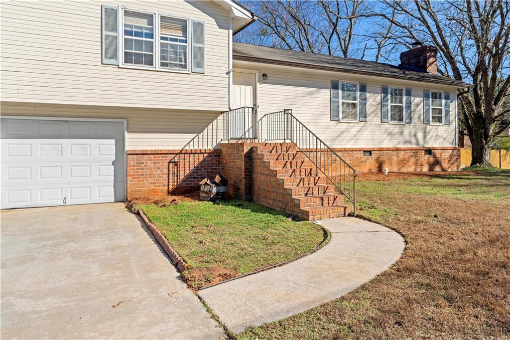 2250 Ridge Forest Drive Grayson, GA 30017 - Photo 28 of 44