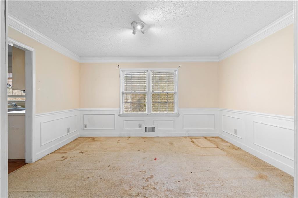 2250 Ridge Forest Drive Grayson, GA 30017 - Photo 4 of 44