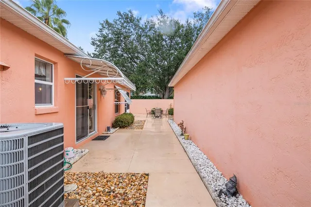 a view of a pathway with a house