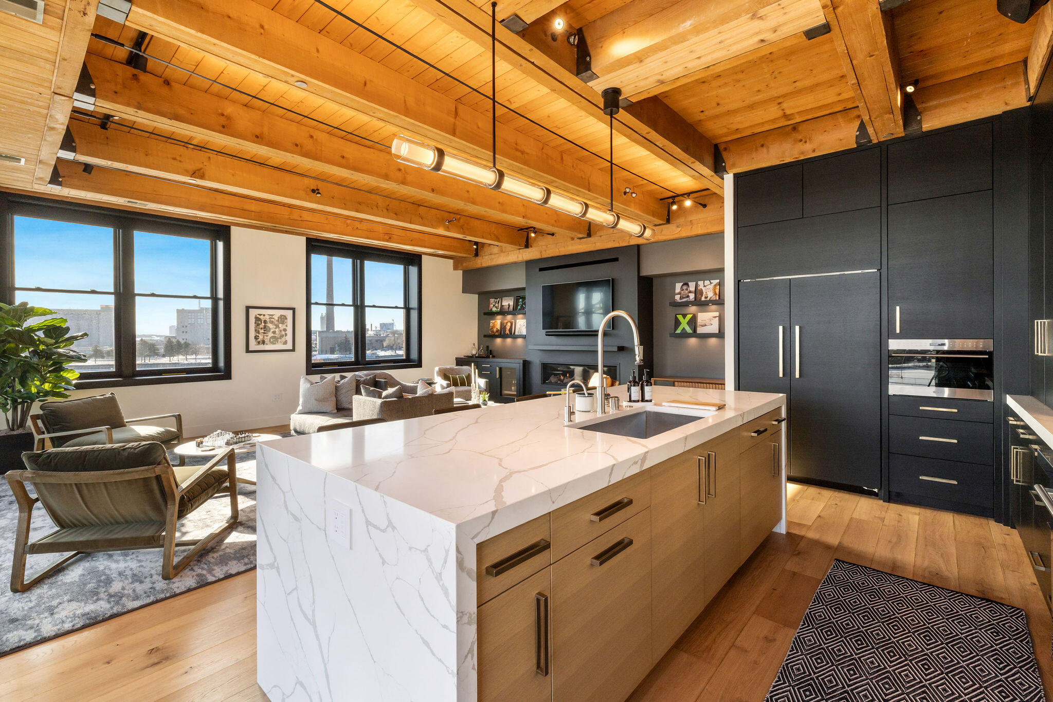 601 East Erie Street, Unit 316 Milwaukee, WI 53202 - Photo 11 of 69 2