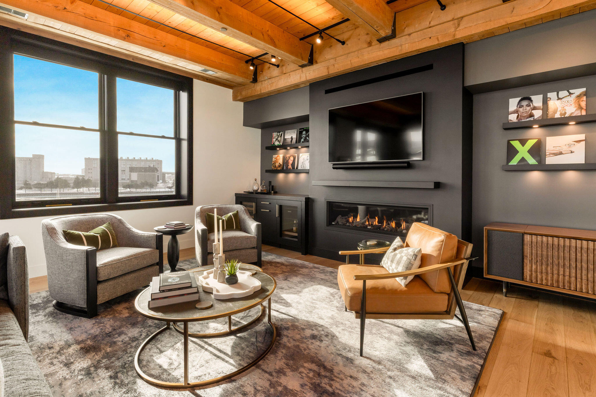 601 East Erie Street, Unit 316 Milwaukee, WI 53202 - Photo 6 of 69 6