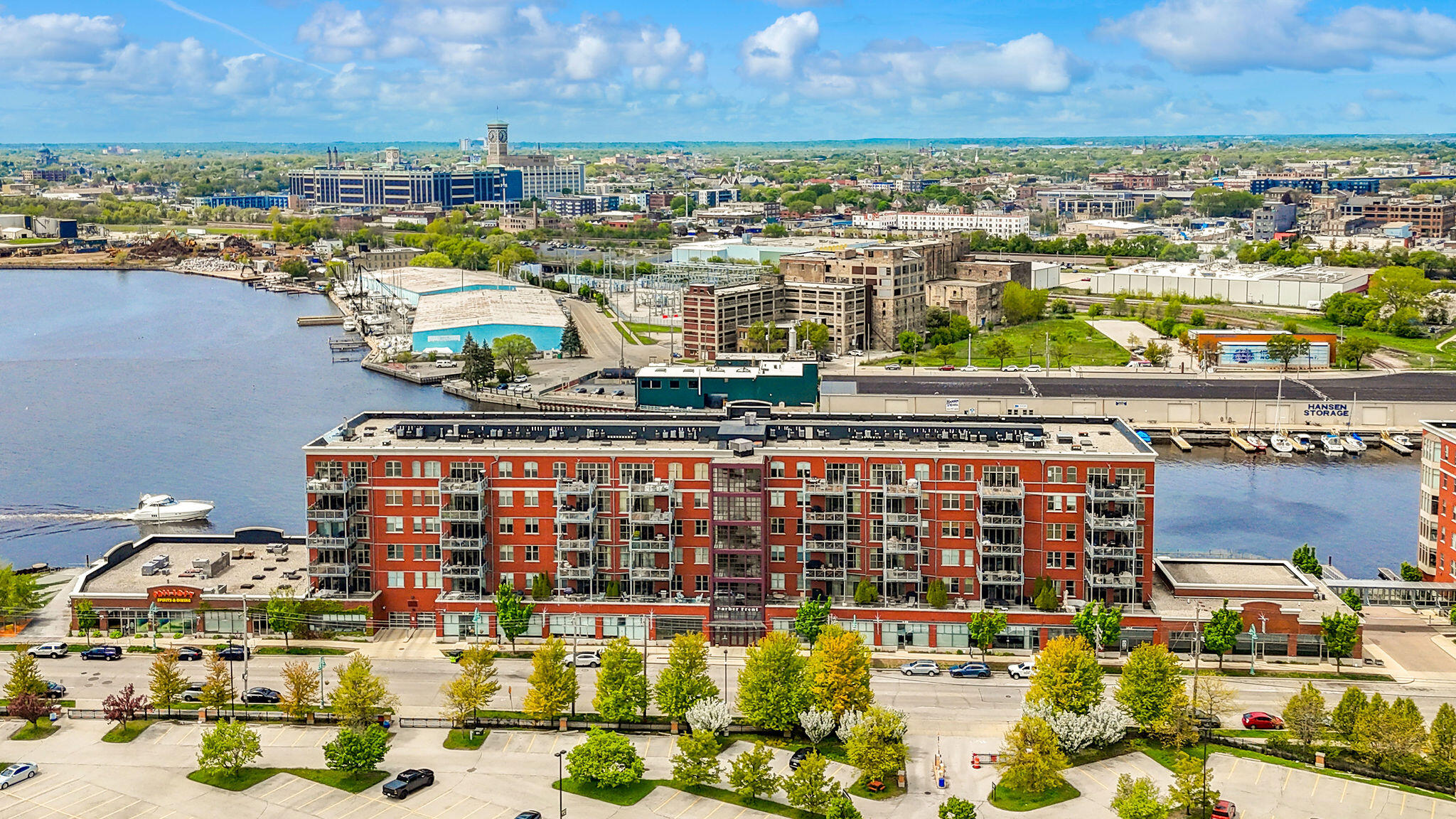 601 East Erie Street, Unit 316 Milwaukee, WI 53202 - Photo 64 of 69 45