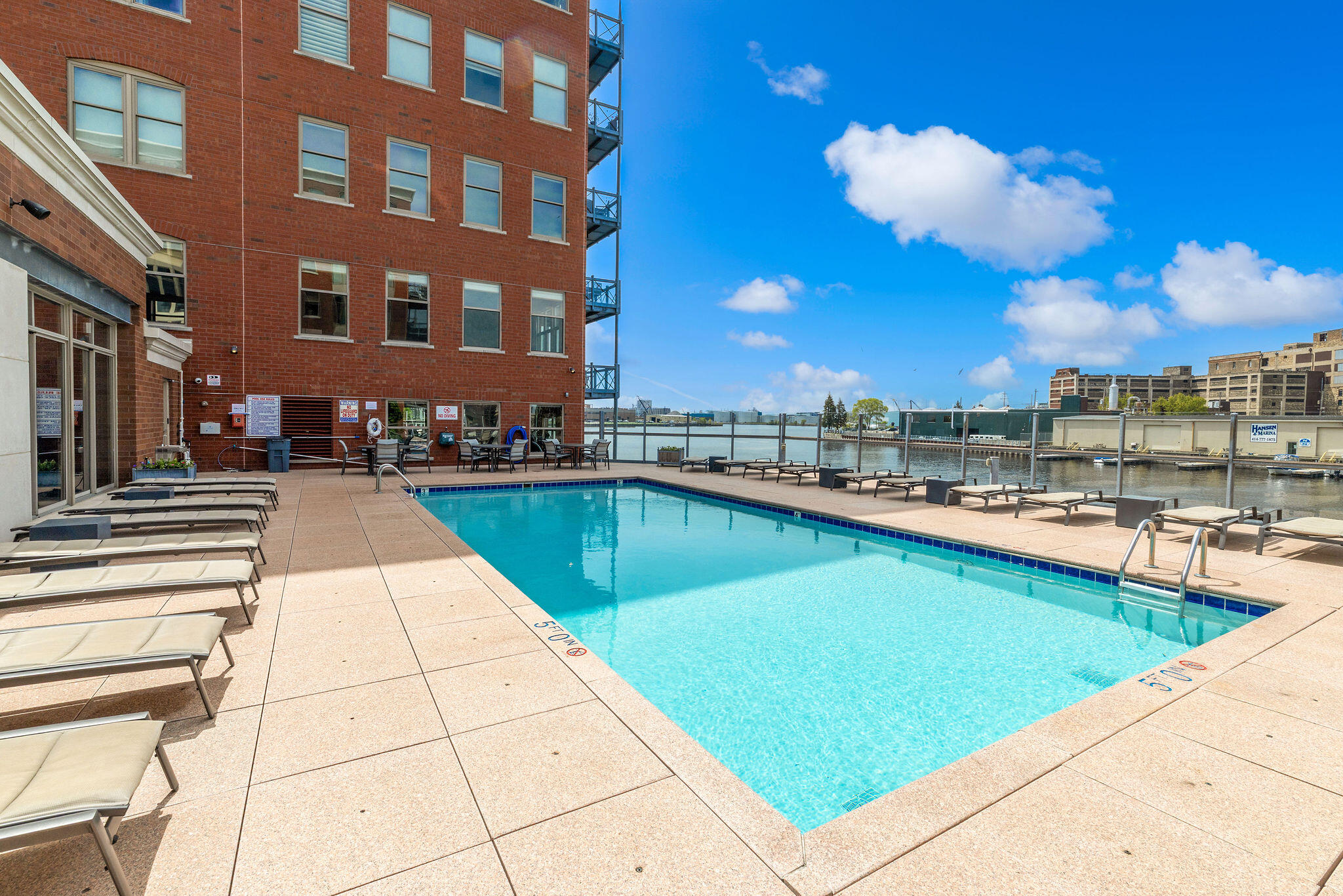 601 East Erie Street, Unit 316 Milwaukee, WI 53202 - Photo 65 of 69 44