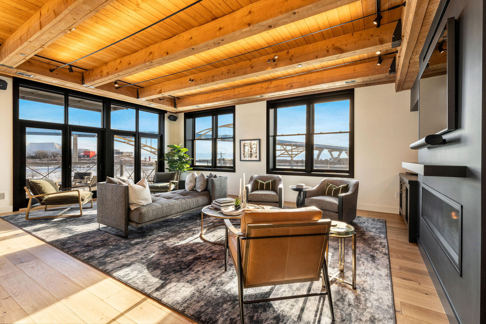 601 East Erie Street, Unit 316 Milwaukee, WI 53202 - Photo 8 of 69 5