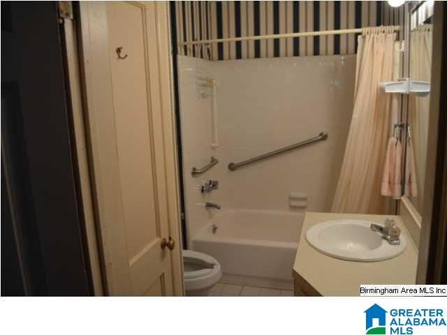 8389 Bradford Road Pinson, AL 35126 - Photo 13 of 17 Gallery Image 13