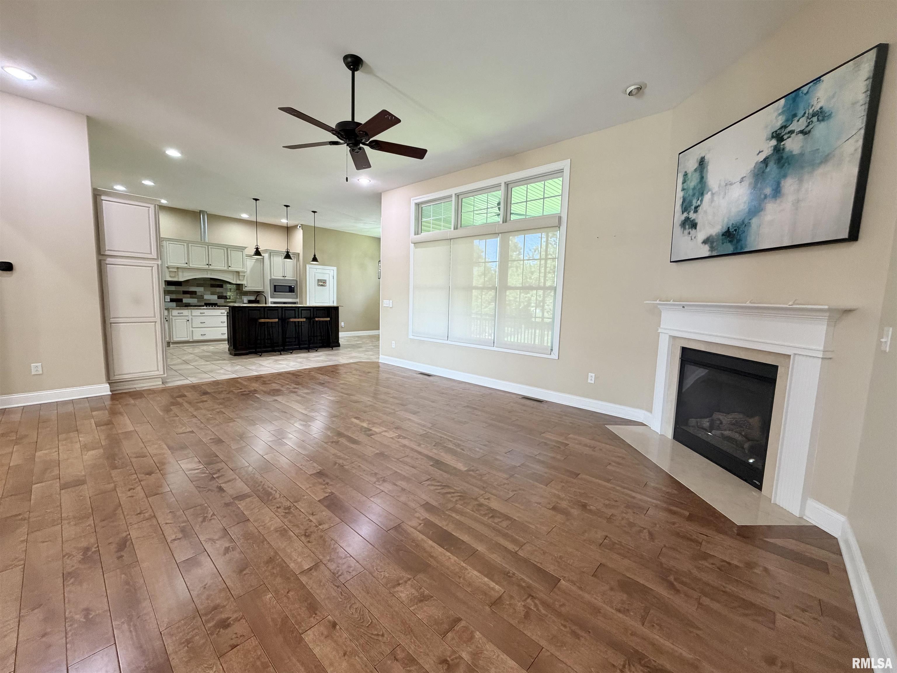 1805 Blue Stone Drive Springfield, IL 62704 - Photo 2 of 40