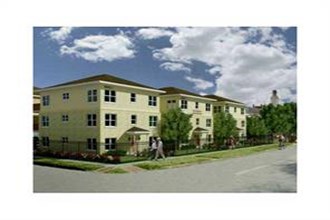 a black and white photo of a building