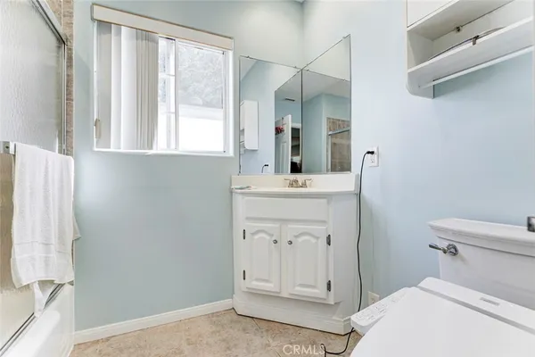 $1,199,000 | 6648 Gaviota Avenue, Lake Balboa, CA 91406