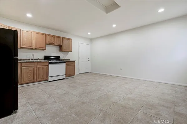 $1,199,000 | 6648 Gaviota Avenue, Lake Balboa, CA 91406