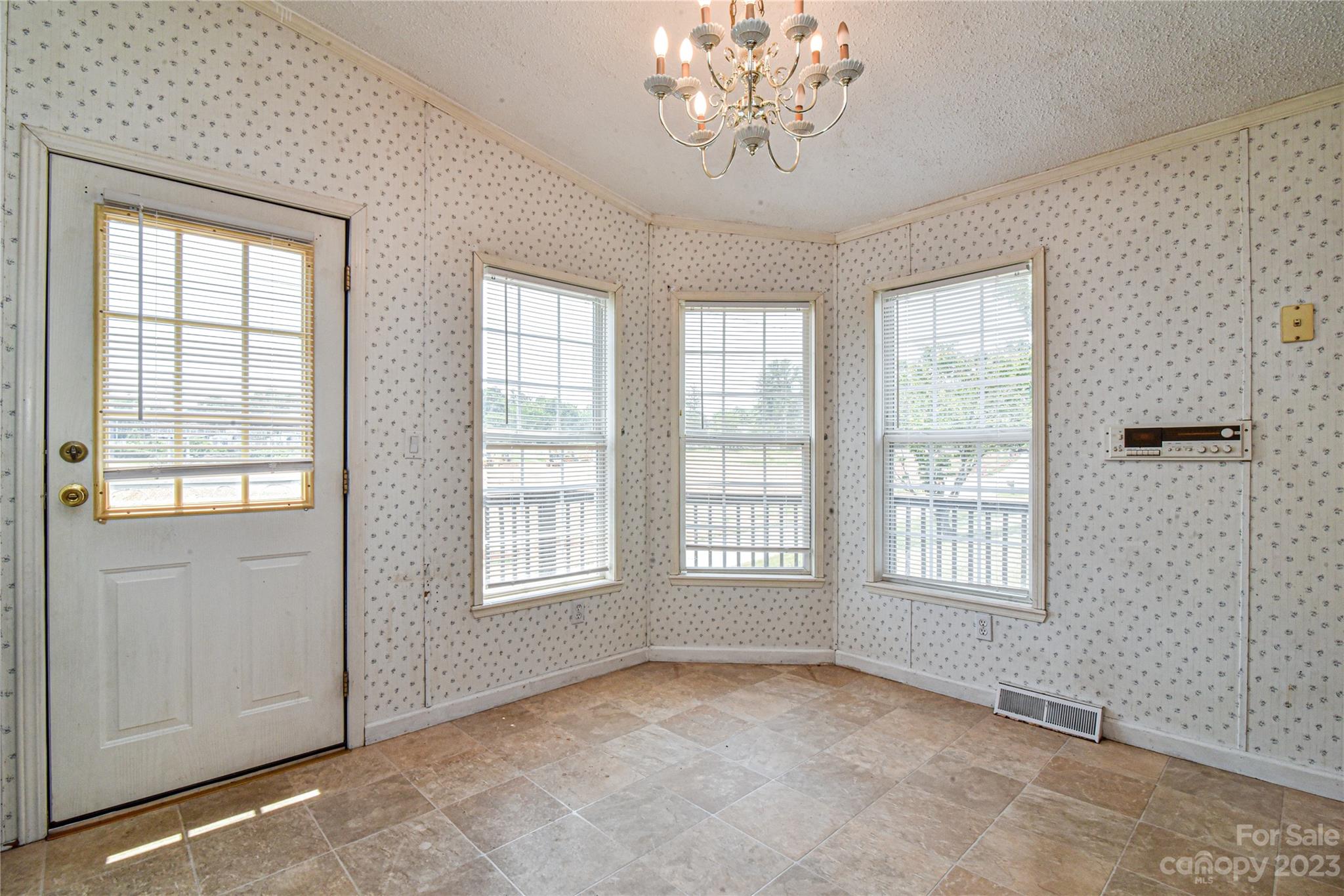 23 Holbrook Road Candler, NC 28715 - Photo 35 of 42 Gallery Image 35