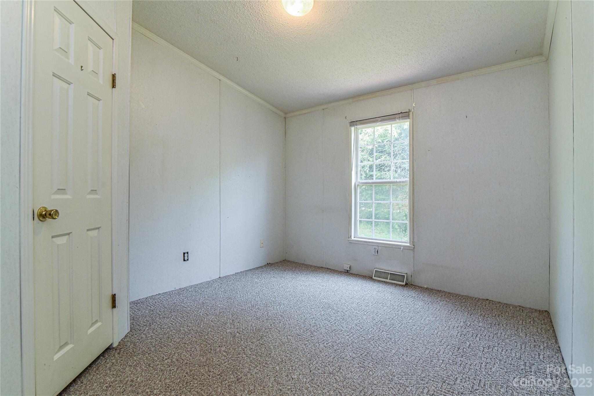 23 Holbrook Road Candler, NC 28715 - Photo 38 of 42 Gallery Image 38