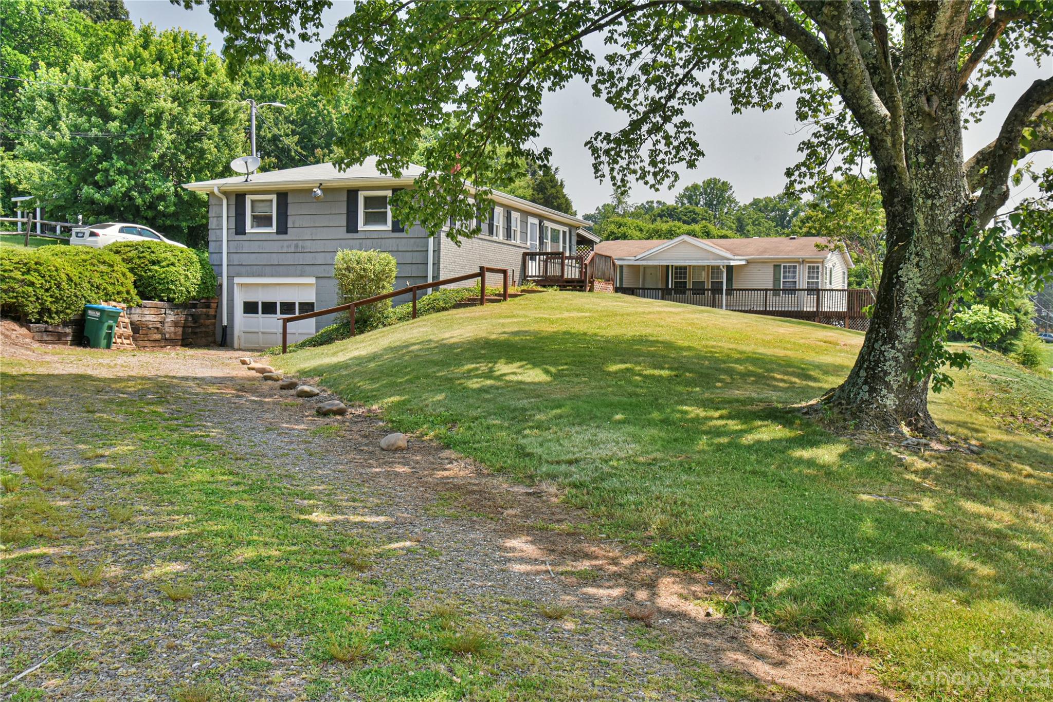 23 Holbrook Road Candler, NC 28715 - Photo 8 of 42 Gallery Image 8