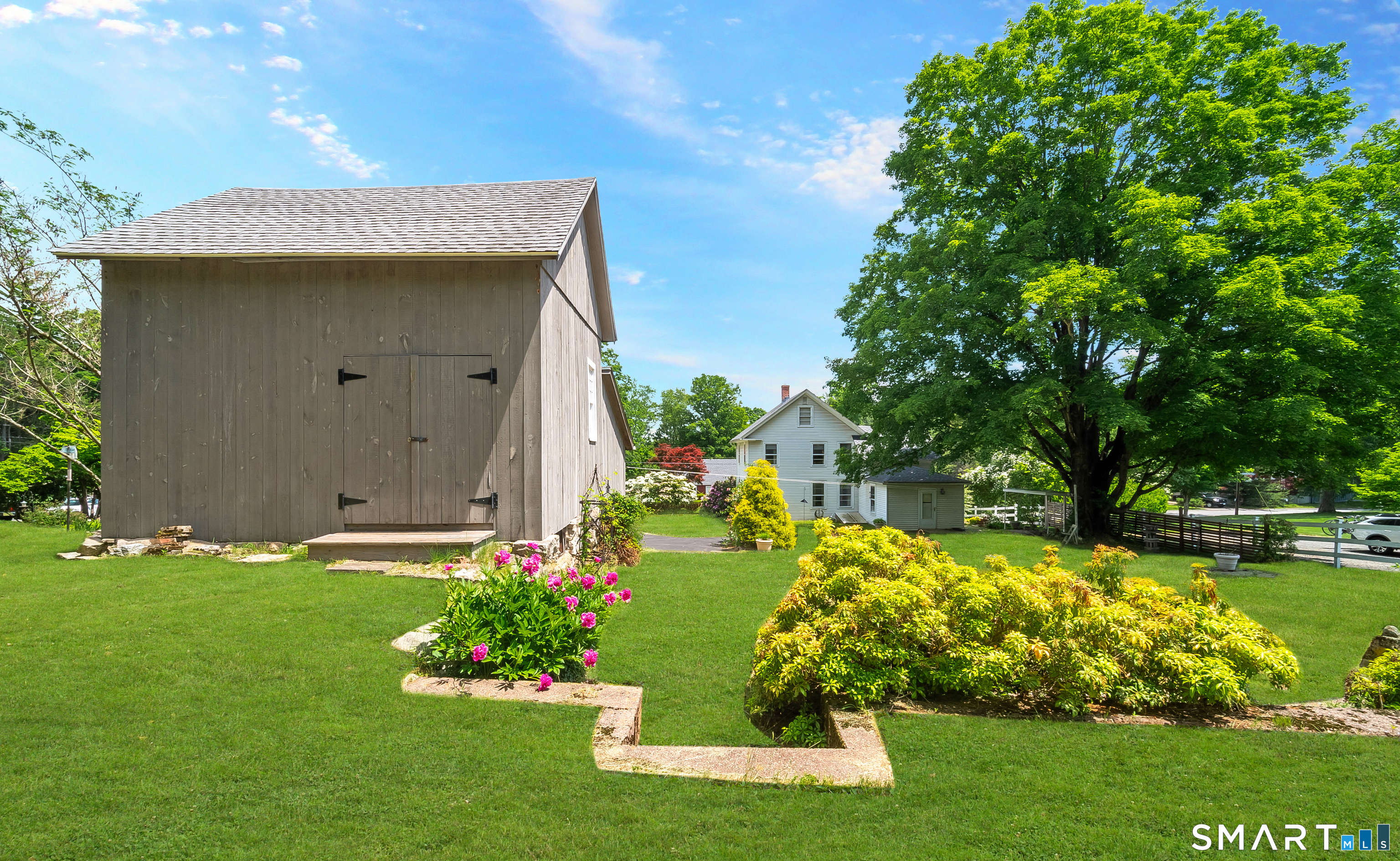 163 Dublin Hill Road Haddam, CT 06441 - Photo 7 of 33