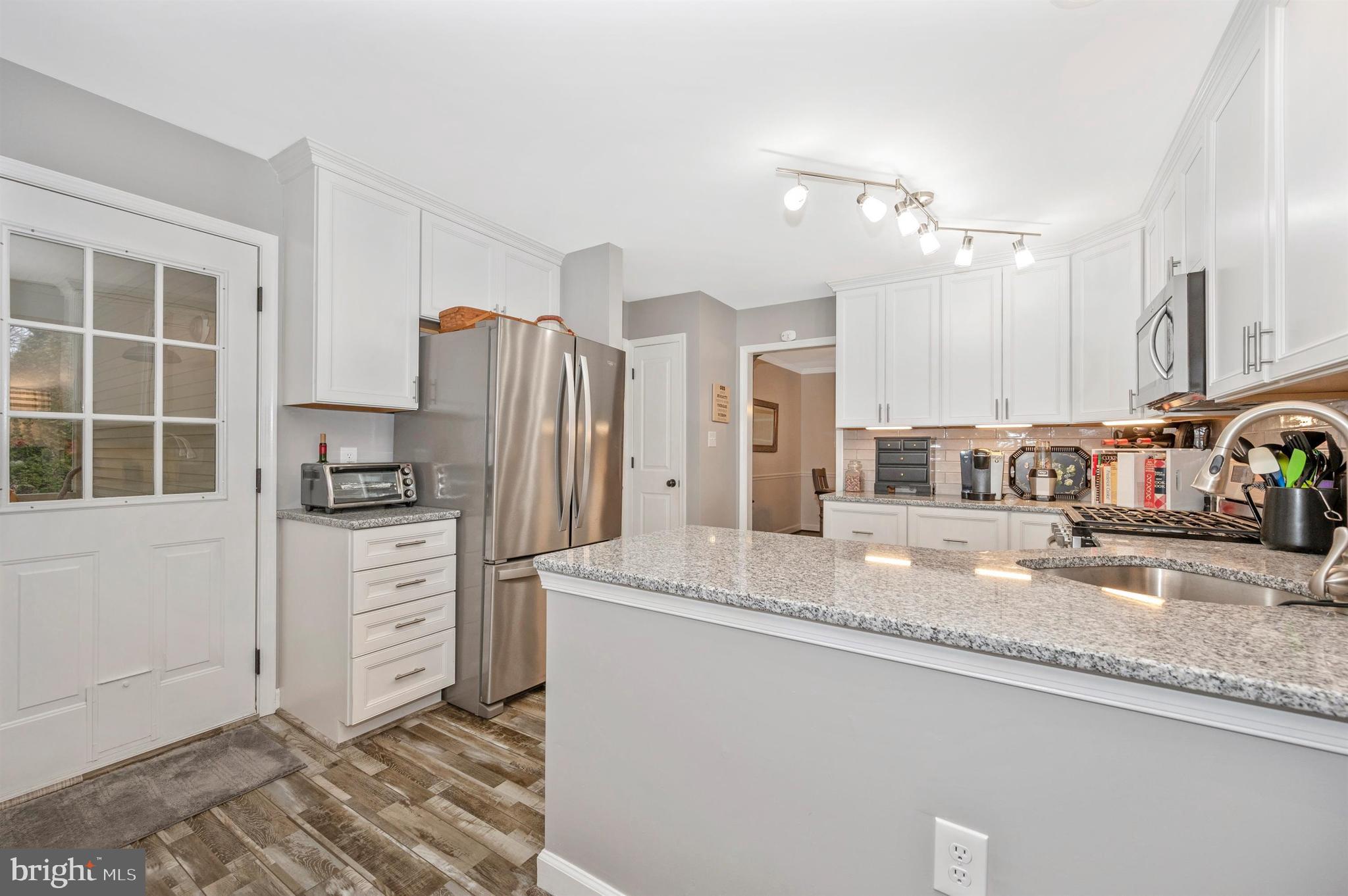 2465 Bear Den Road Frederick, MD 21701 - Photo 17 of 42