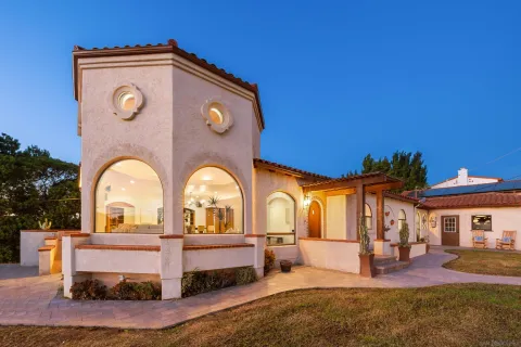 $1,499,999 | 4557 Mayapan Drive, La Mesa, CA 91941