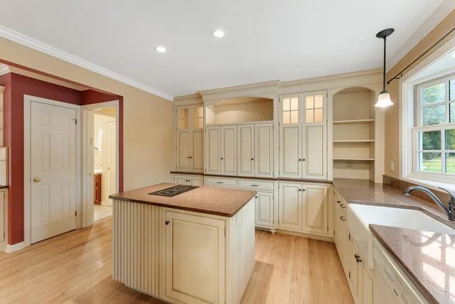 $699,000 | 8 Margaret Street, Essex, VT 05452