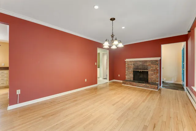 $699,000 | 8 Margaret Street, Essex, VT 05452